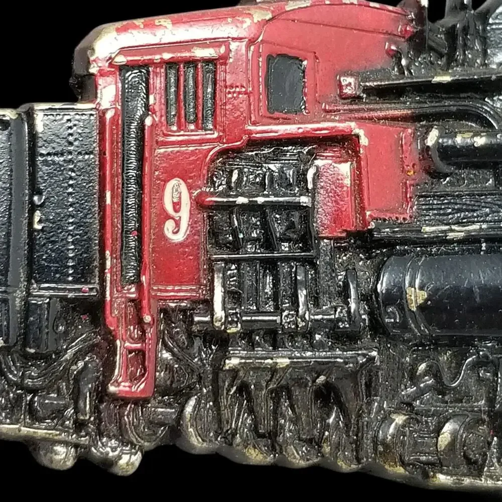 Vintage Belt Buckle 1983 Brass‎ Black & Red Steam Engine Train Locomotive No 9